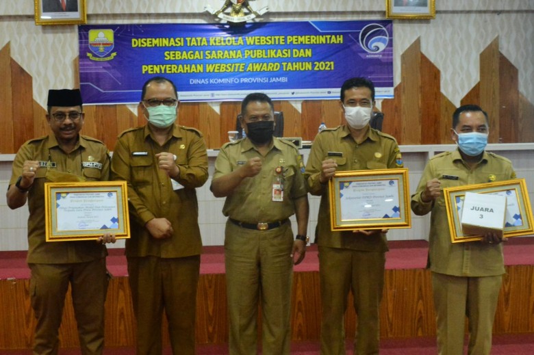 Sekretariat DPRD Provinsi Jambi Raih Juara Dua Website Award 2021