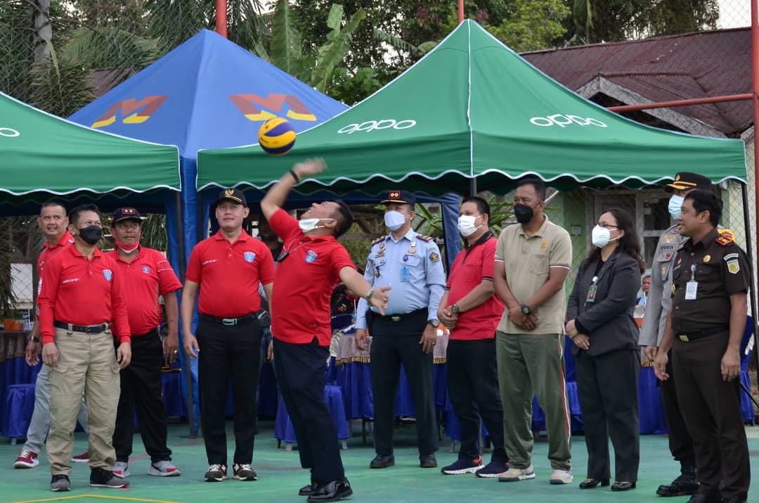 Bupati Sukandar Hadiri Turnamen Volly Kalapas Cup Tebo