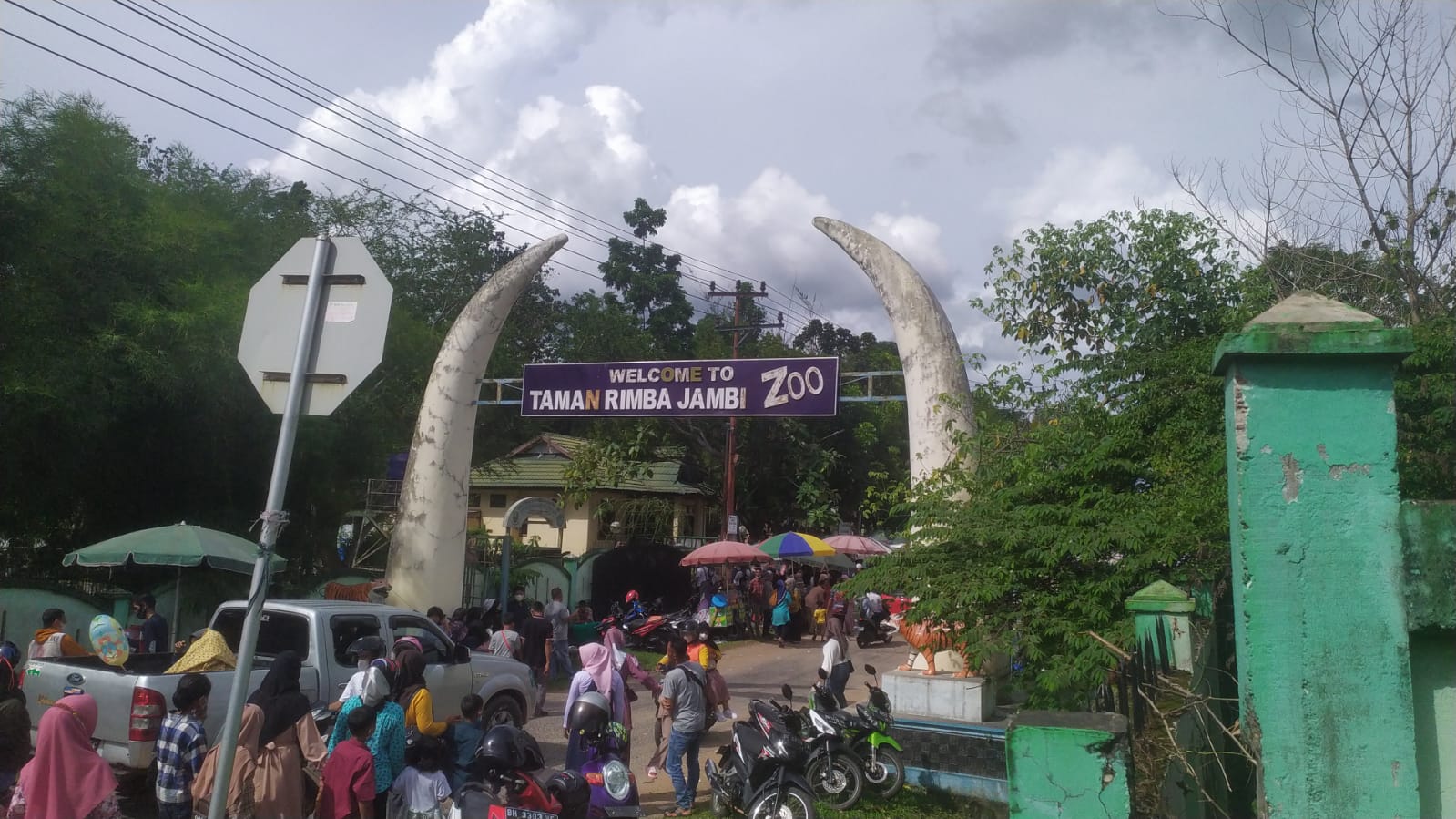 Libur Lebaran, Taman Rimba Jambi Ramai Dikunjungi Wisatawan