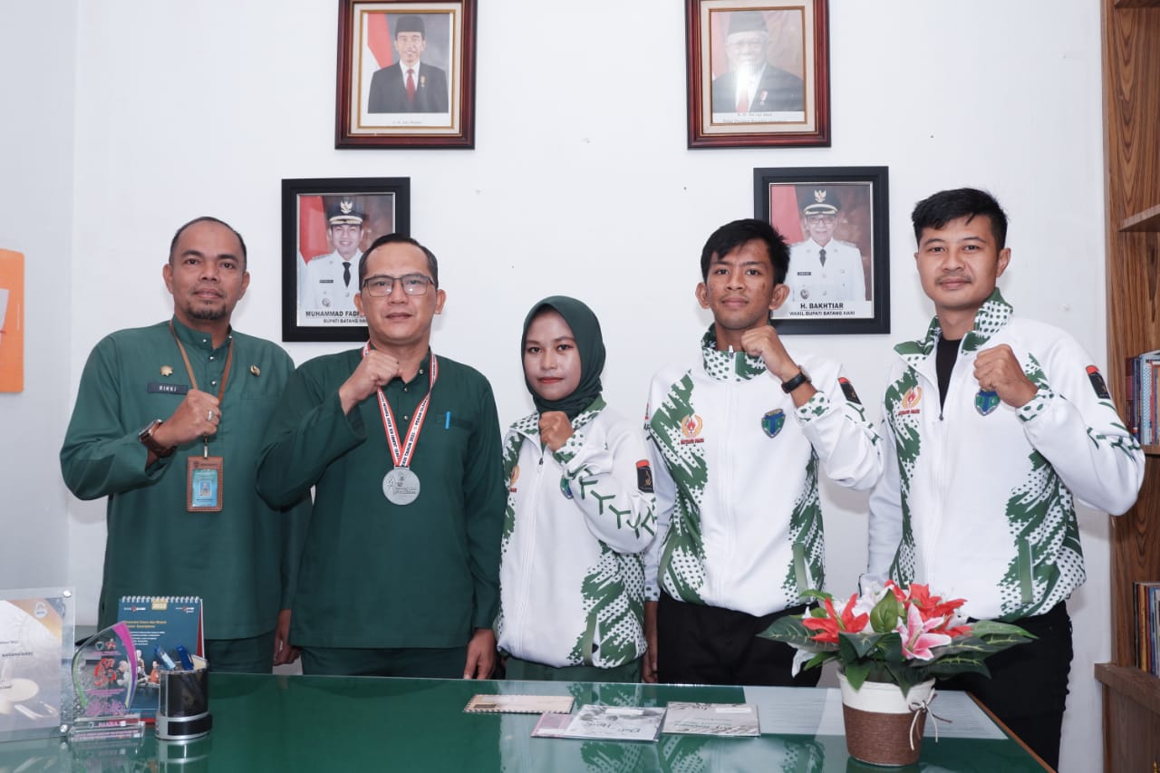 Diskominfo Kabupaten Batang Hari Apresiasi Atlit Wushu Raih 10 Mendali Di Ajang Porprov Jambi Ke-XXIII 