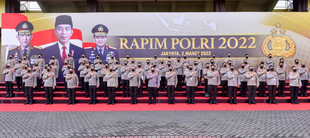 Kapolri Pimpin Rapim Polri 2022, Bahas Covid-19 Hingga Pembangunan Nasional