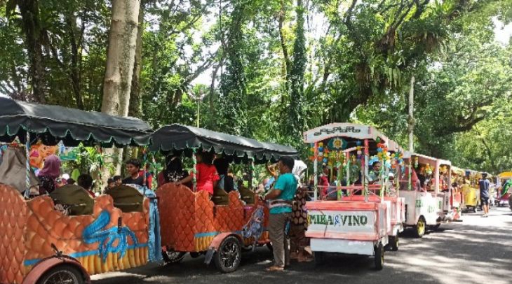 Libur Lebaran, Taman Bunga Siantar Ramai Pengunjung