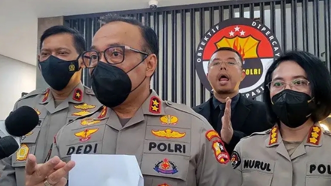 Kapolri Mutasi 30 Perwira Termasuk Kapolres Batanghari