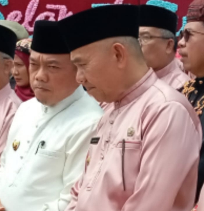 Para Petinggi negri saling Berbisikan Antara Gubernur jambi dengan Bupati Kerinci jadi pertanyaan Publik