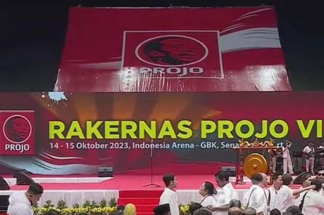 Jokowi hadiri Rakernas VI Projo di Arena GBK