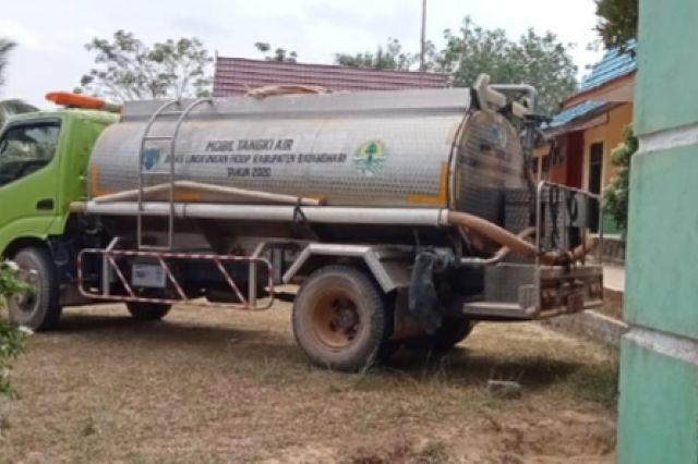 Musim kemarau Berkepanjangan, Warga Dusun Senami Kesulitan Mendapatkan Air