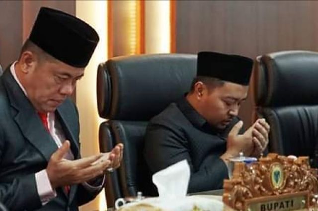 Pjs. Bupati hadiri Rapat Paripurna DPRD kab. Batanghari Dalam Rangka Pengucapan Sumpah Jabatan Pimpinan DPRD Kab. Batanghari masa jabatan 2024 - 2029