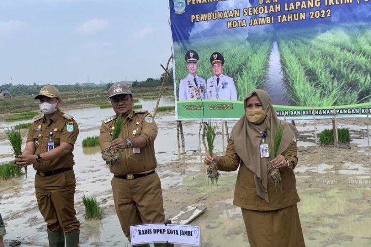 Wakil Walikota Jambi Hadiri Pembukaan Sekolah Lapangan Iklim