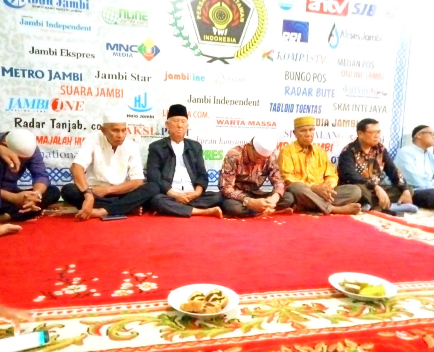 PWI dan IKWI gelar Buka puasa Bersama