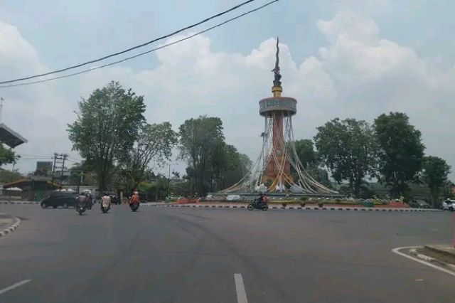 Kawasan Tugu Keris Kota Jambi Bakal Jadi Pusat Kuliner Pagi