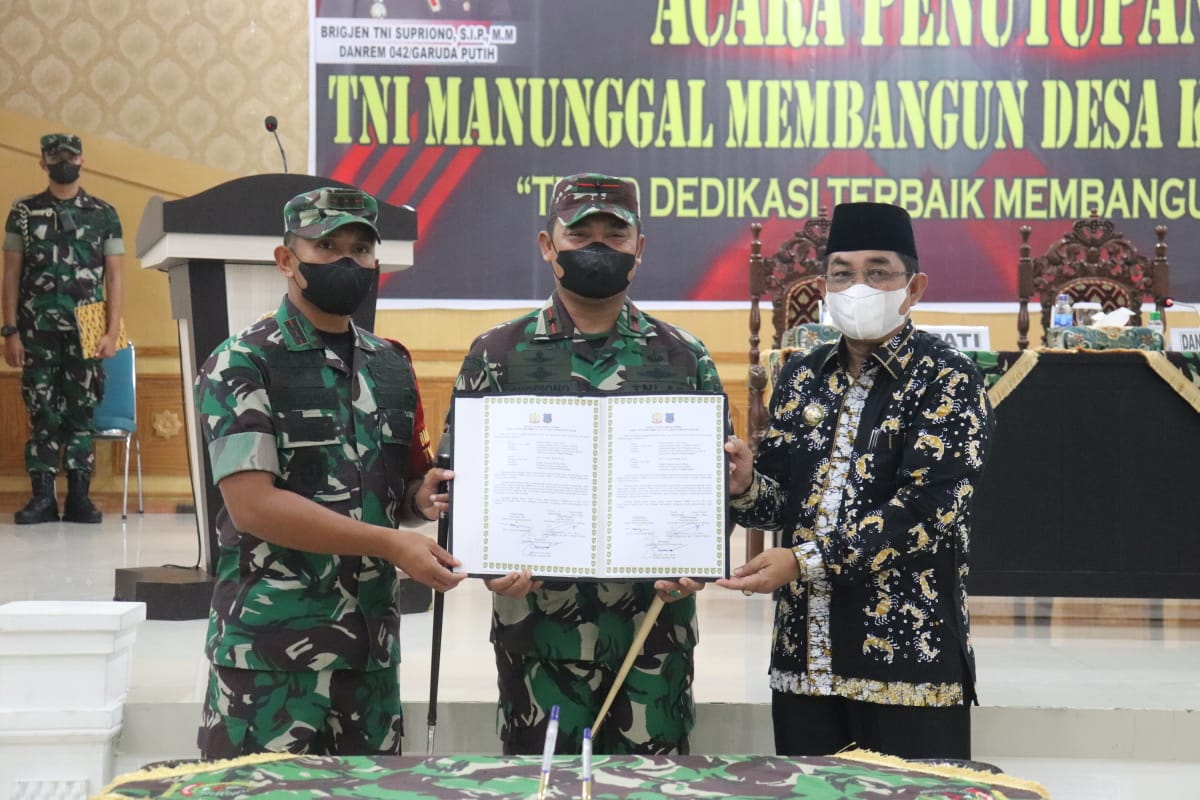 TMMD Ke-113 Resmi Danrem Tutup di Kabupaten Tanjung Jabung Barat