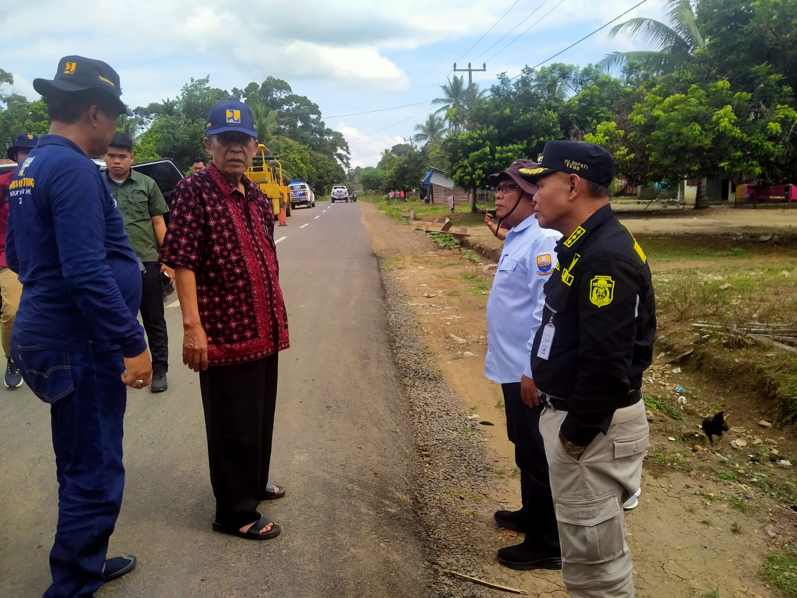 Pj. Bupati Aspan Dampingi Wagub Abdullah Sani Monev Proyek Provinsi di Tebo