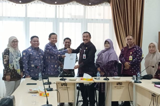 Terima Kunjungan Ketua Komisi Informasi Provinsi Jambi, Pj. Bupati Kerinci ASRAF Komitmen Tingkatkan Keterbukaan Informasi Publik di Kabupaten Kerinci