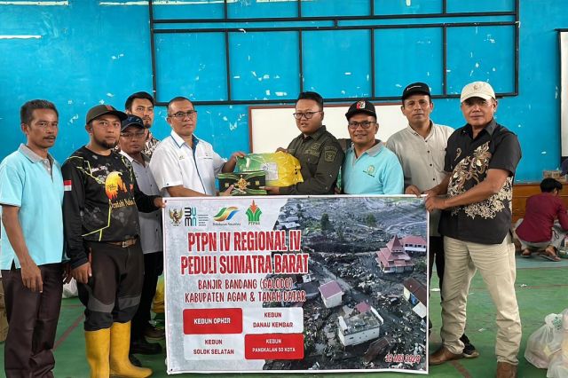 PTPN IV Regional 4 Jambi, Bantu Korban Banjir Bandang di Sumbar