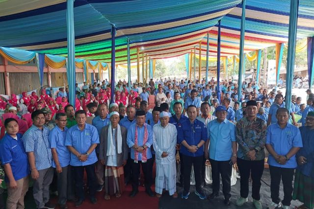 Sarolangun Kabupaten Pertama Pelantikan Tim Pemenangan Haris-Sani, Turut Dihadiri Cabup dan Cawabup