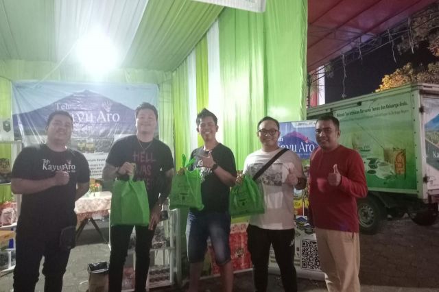 Teh Kayu Aro Jadi Primadona di Sarolangun Festival 2024