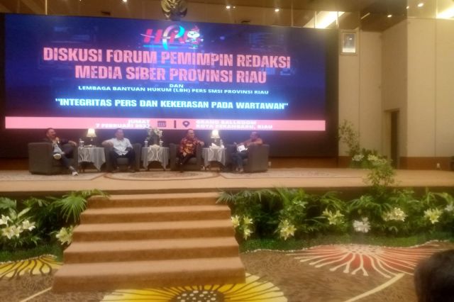 Diskusi Forum Pemimpin Redaksi di HPN 2025 Riau: Integritas Pers dan Kekerasan terhadap Wartawan