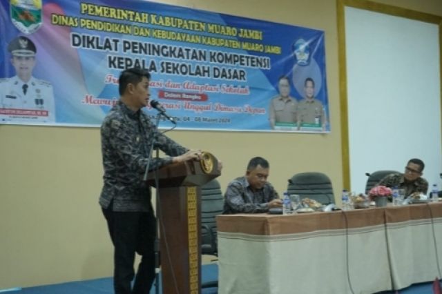 PJ Bachyuni Buka kegiatan Diklat Peningkatan Kompetensi Kepala Sekolah Dasar Se-Kabupaten Muaro Jambi