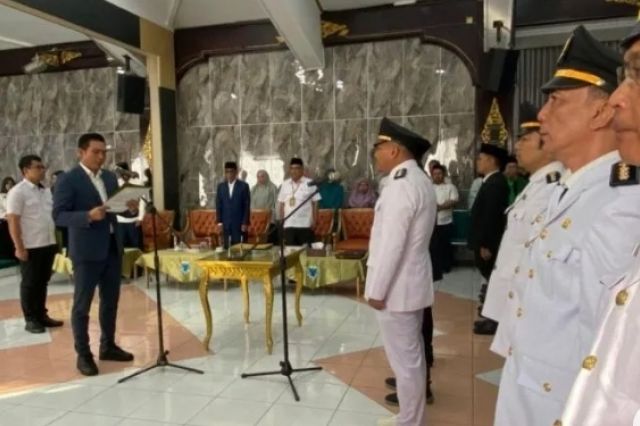 Bupati Batanghari lantik dan ambil sumpah/janji pejabat struktural