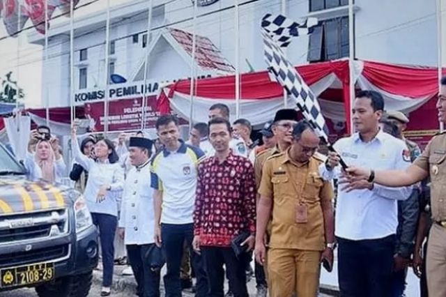 Bupati Batanghari lakukan pelepasan logistik pemilu 2024