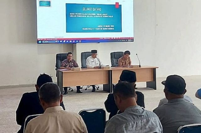 Pj Bupati Kerinci Asraf Pimpin Rapat Awal Penyusunan Kajian Akademik Usulan Pemekaran Kerinci Hilir