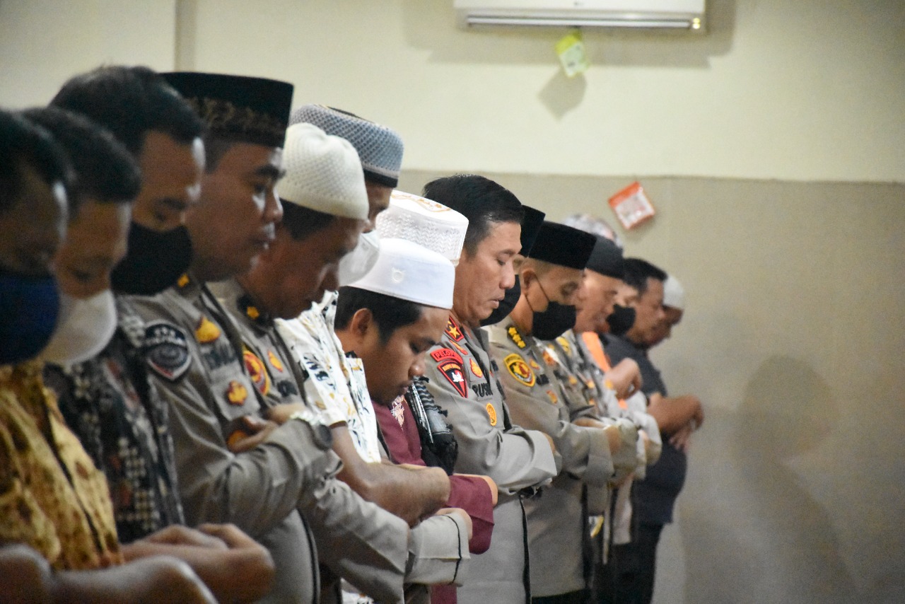 Polda Jambi Gelar Salat Gaib dan Doa Bersama Untuk Korban Gempa Cianjur